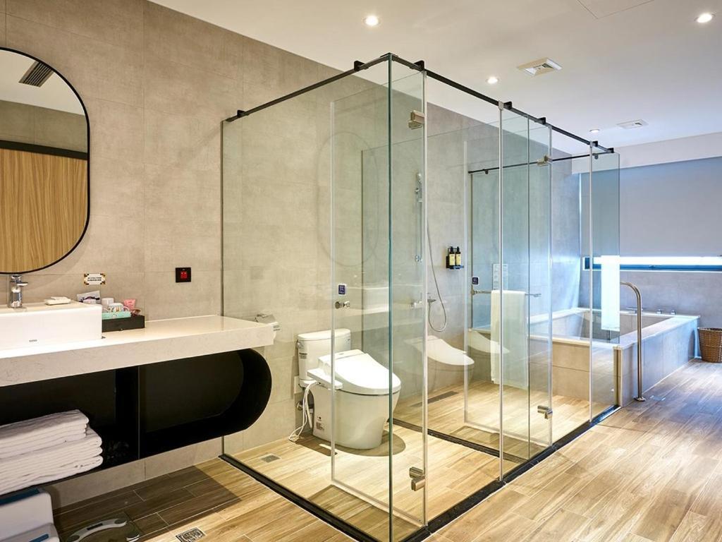 The Brick Hotel Taibao Bagian luar foto