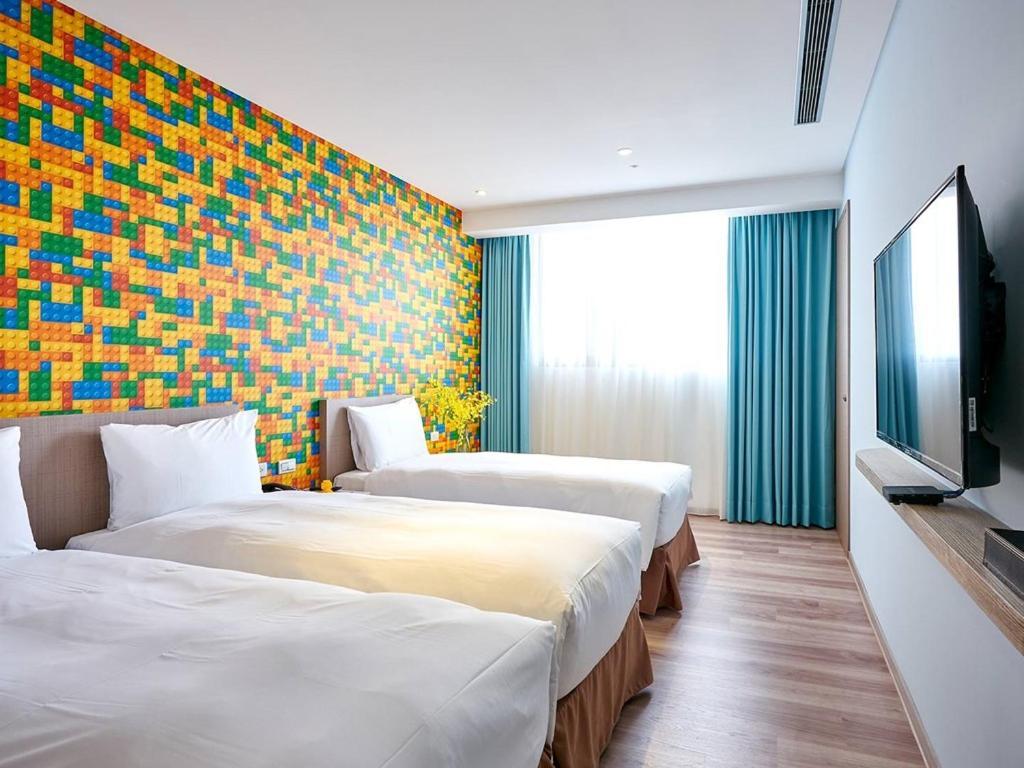 The Brick Hotel Taibao Bagian luar foto