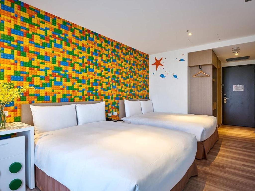 The Brick Hotel Taibao Bagian luar foto